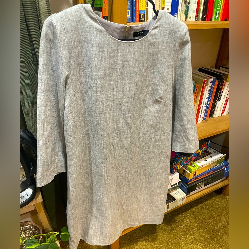 VILLA - light wool business casual long sleeve gray dress size M
